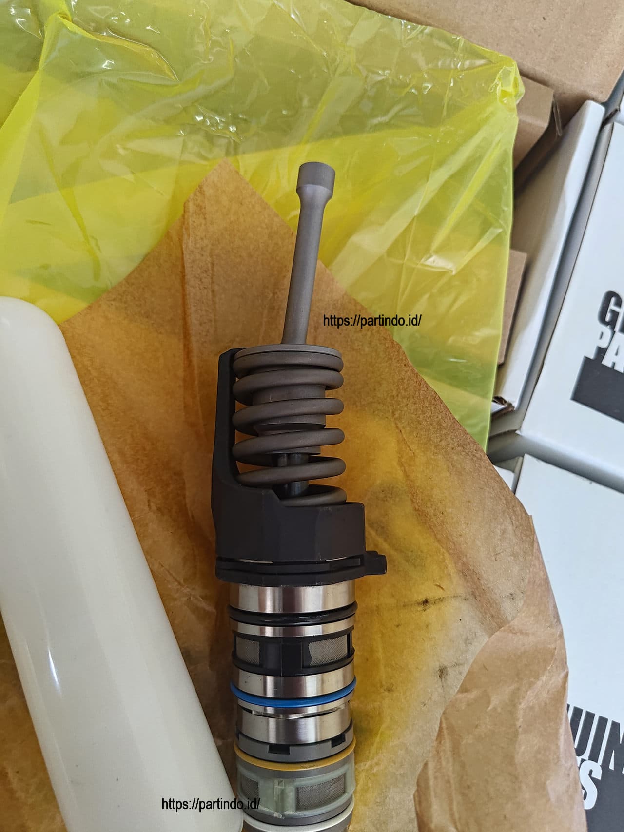 Injector 4928260 - Cummins | Partindo Indonesia